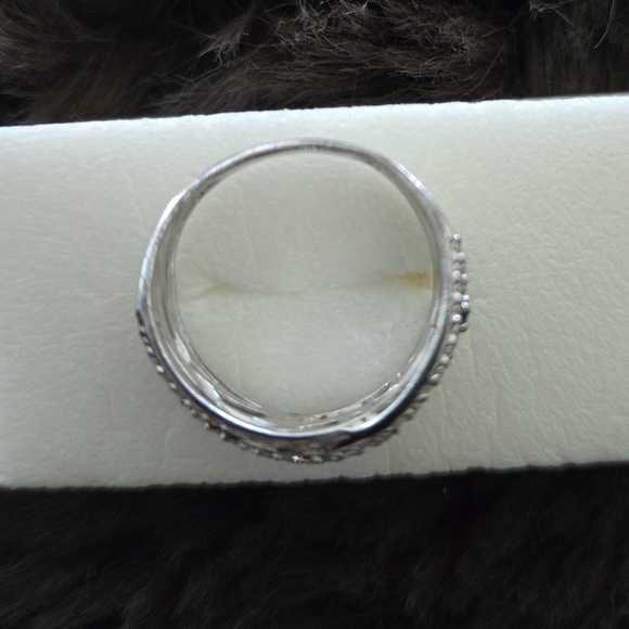 925 Silver and Black Women's Ring - Picture 5 of 5